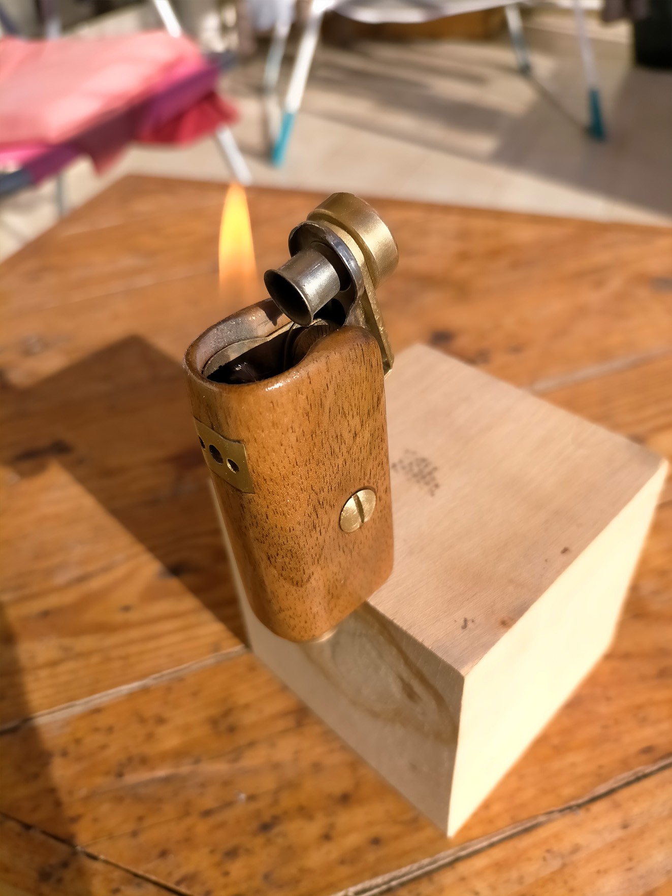 Briquet à essence